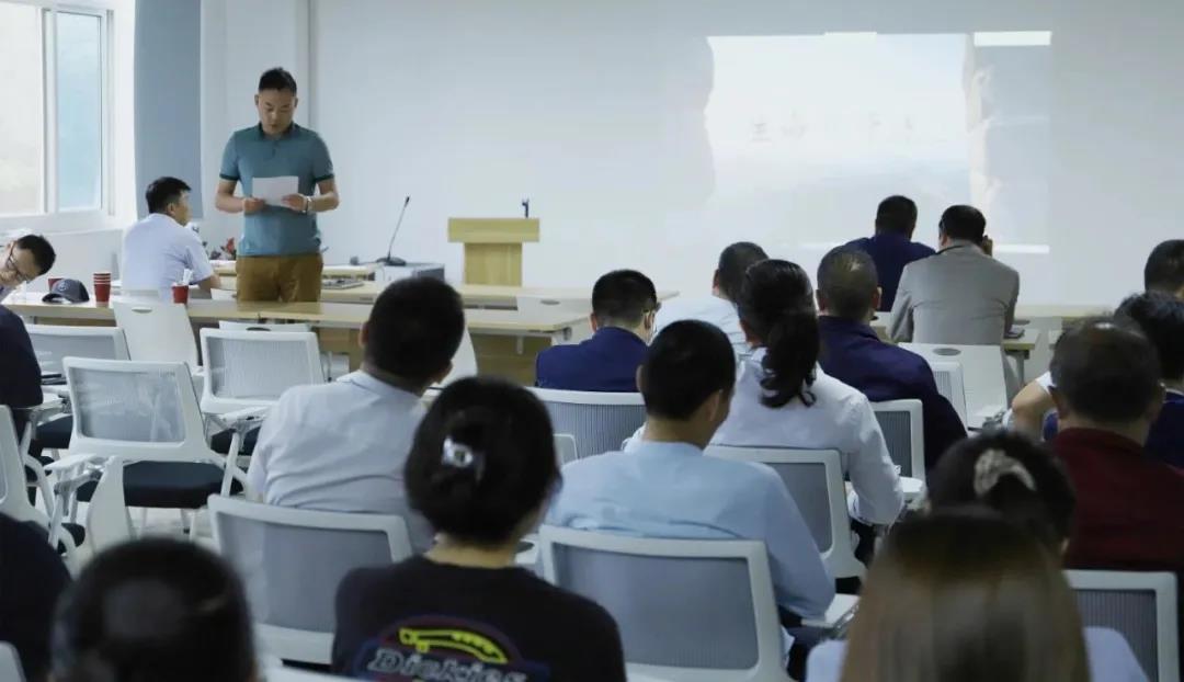 陜直股份、秦漢通航聯(lián)合開展 6.16安全宣傳咨詢?nèi)障盗谢顒? /></div>
						<div   id=